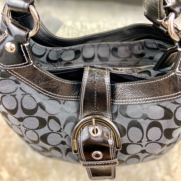 🆕 Coach Signature Collection bag - Picture 8 of 16